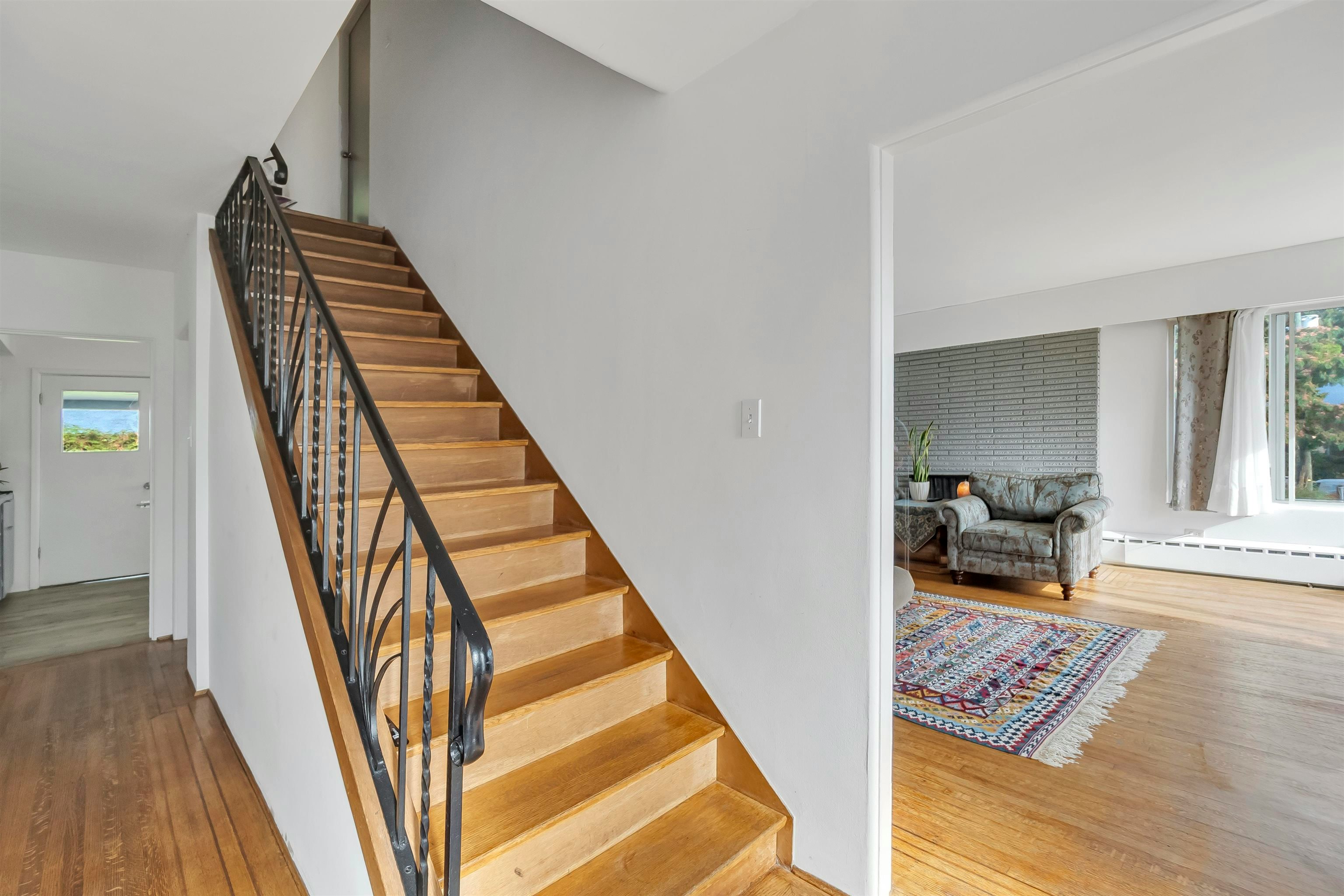 4514 Bellevue Drive, Vancouver, BC, V6R 1E3 - 16
