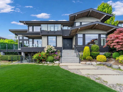 1139 Esquimalt Avenue - 2