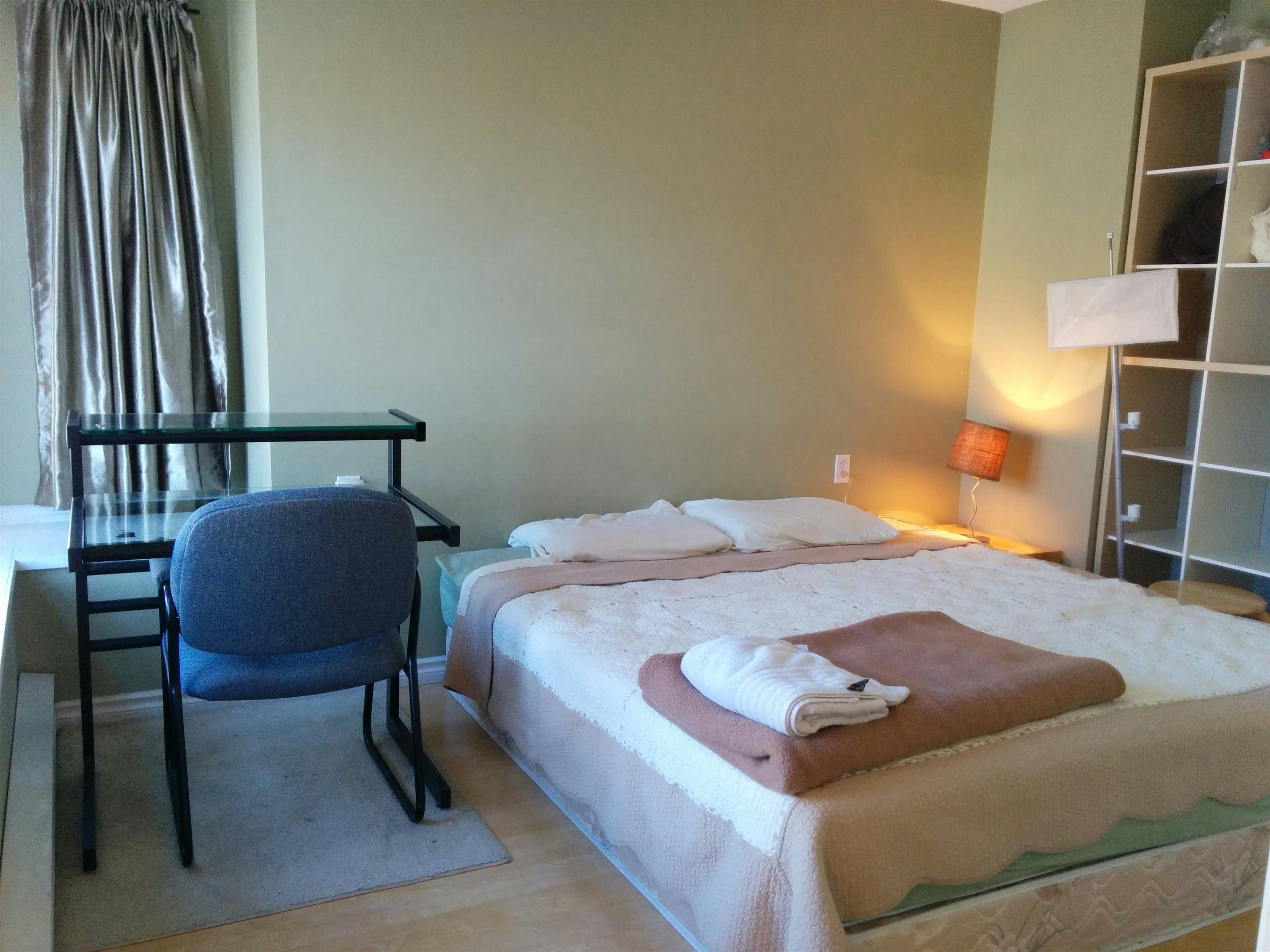 ROOMS in SHARED-12331 Mcneely Drive, Richmond, BC, V6V 2S3 - 2