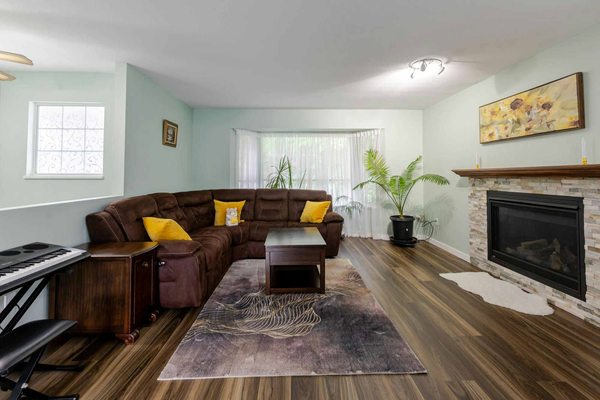 21073 93 Avenue - 4
