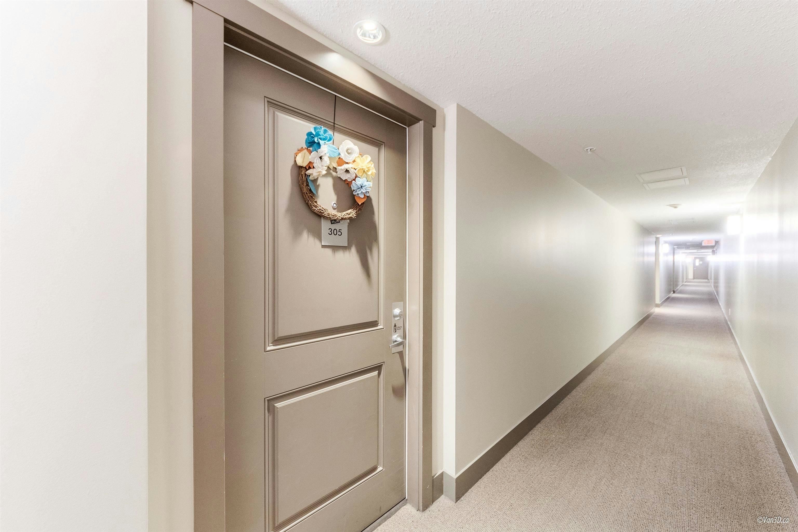 427-9009 Cornerstone Mews, Burnaby, BC, V5A 0B9 - 5