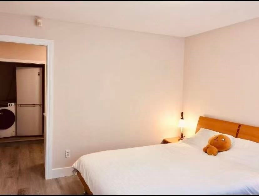 3000 West 21st Avenue, Vancouver, BC, V6L 1L1 - 4
