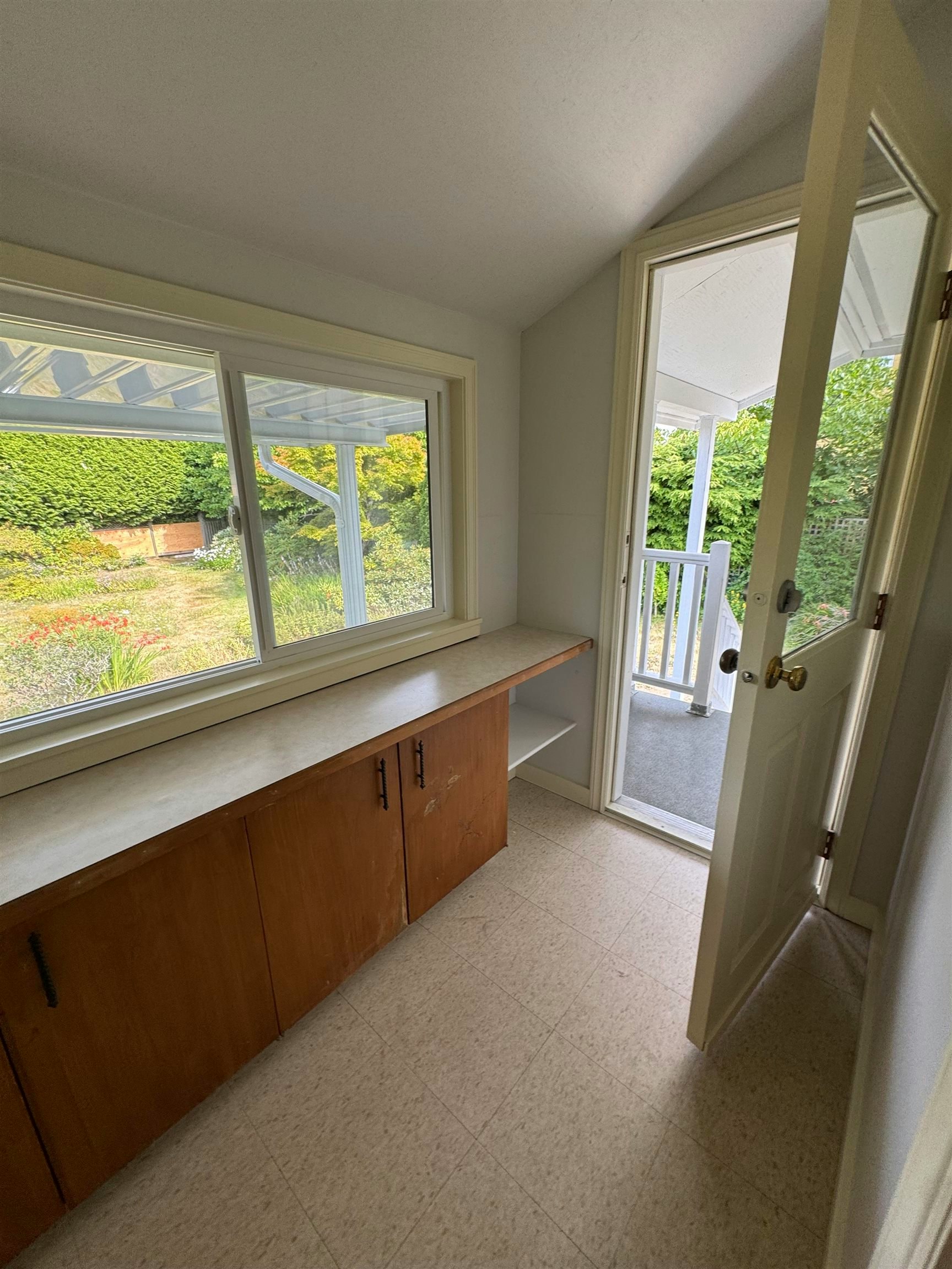 1700 Western Parkway, Vancouver, BC, V6T 1V3 - 6