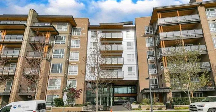 517-6033 Gray Avenue, Vancouver, BC, V5S 0G3