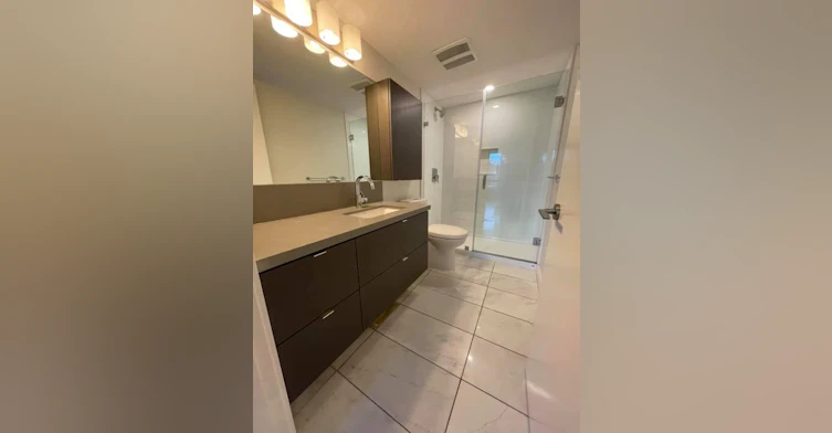 304-8238 Lord Street, Vancouver, BC, V6P 0G7 - 8