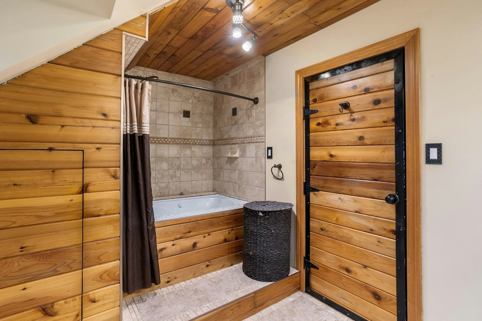 12468 Carr Street, Mission, BC, V4S 1B9 - 35
