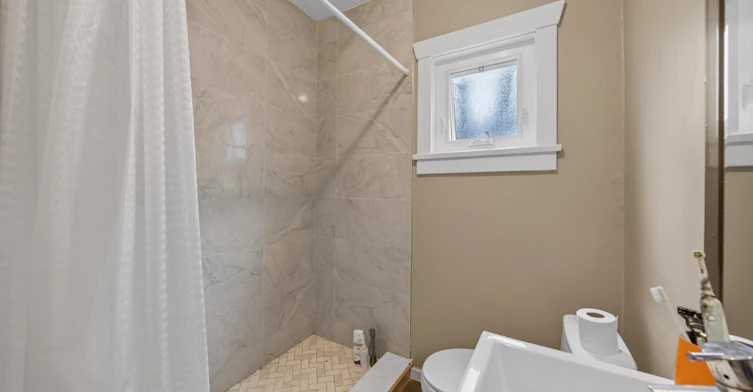 38xx W 20th Avenue, Vancouver, BC, V6S 1G2 - 10