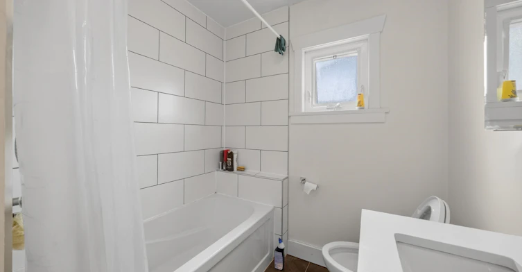 38xx W 20th Avenue, Vancouver, BC, V6S 1G2 - 9