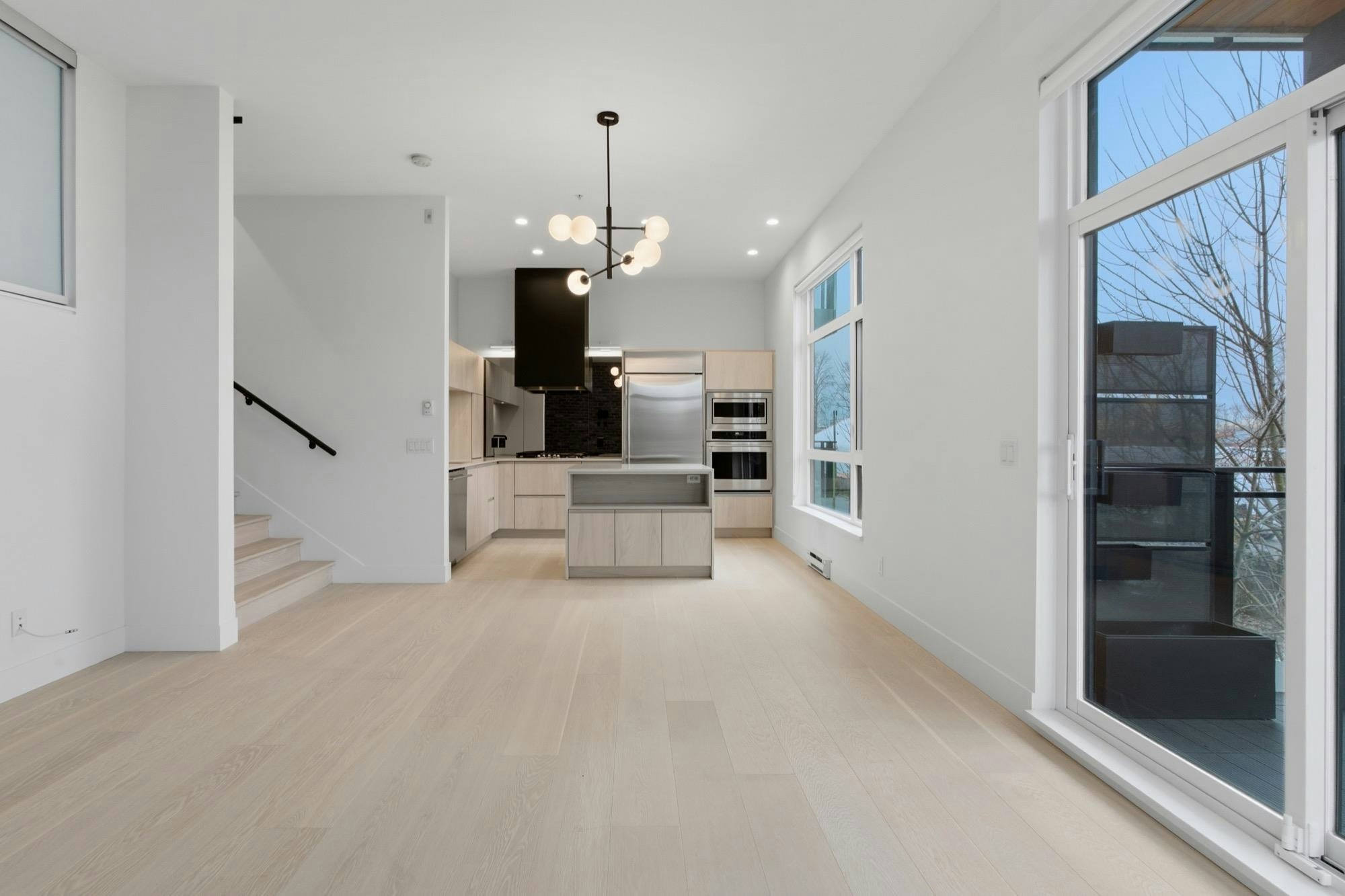 205-300 Salter Street, New Westminster, BC, V3M 0L9 - 10