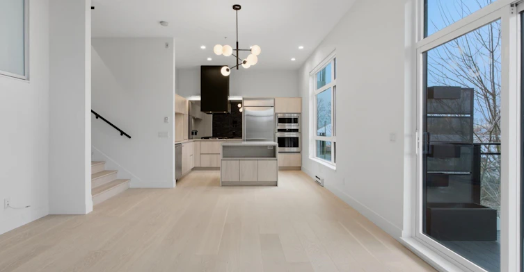 205-300 Salter Street, New Westminster, BC, V3M 0L9 - 10