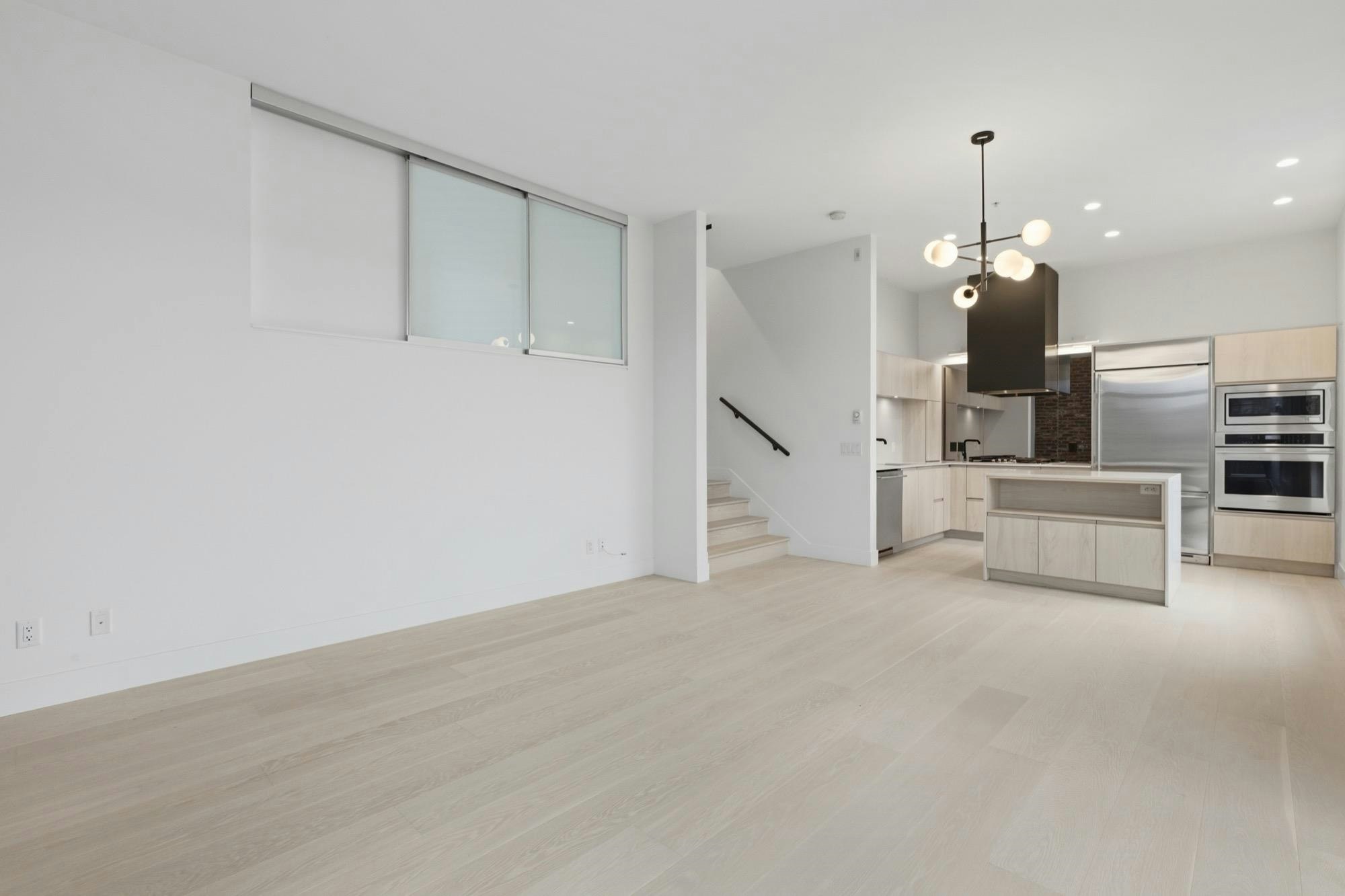 205-300 Salter Street, New Westminster, BC, V3M 0L9 - 9