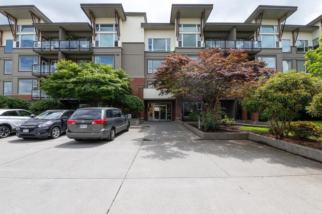 114-33539 Holland Avenue, Abbotsford, BC, V2S 0C6