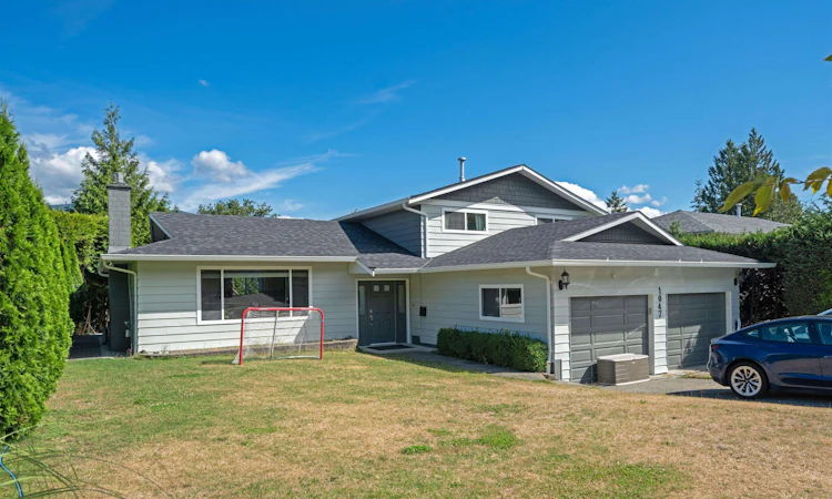 1047 Spar Drive