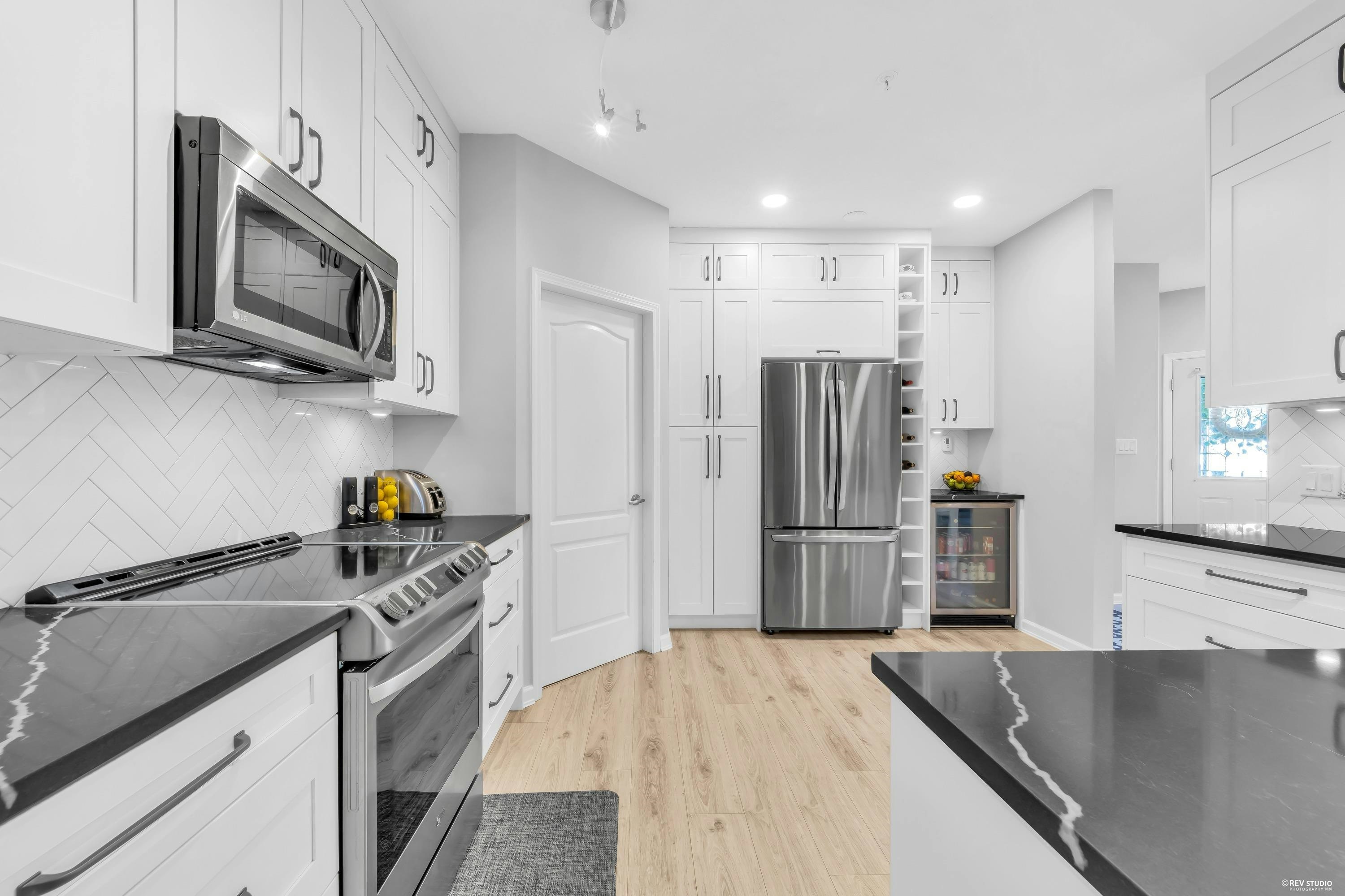 1-21579 88b Avenue - 2