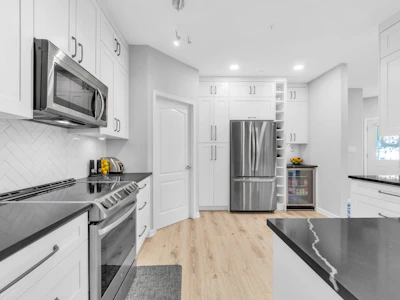 1-21579 88b Avenue - 2