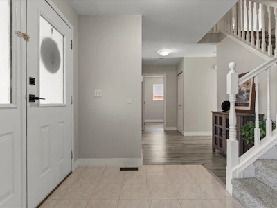 6033 Glenroy Drive - 4