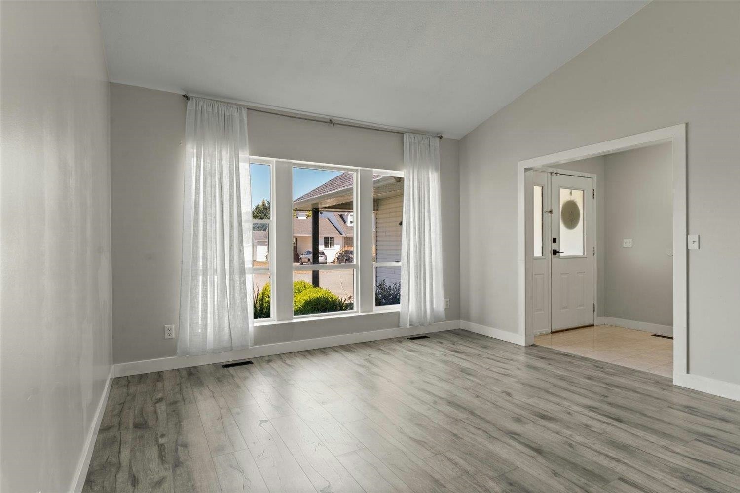 6033 Glenroy Drive, Chilliwack, BC, V2R 2H8 - 7