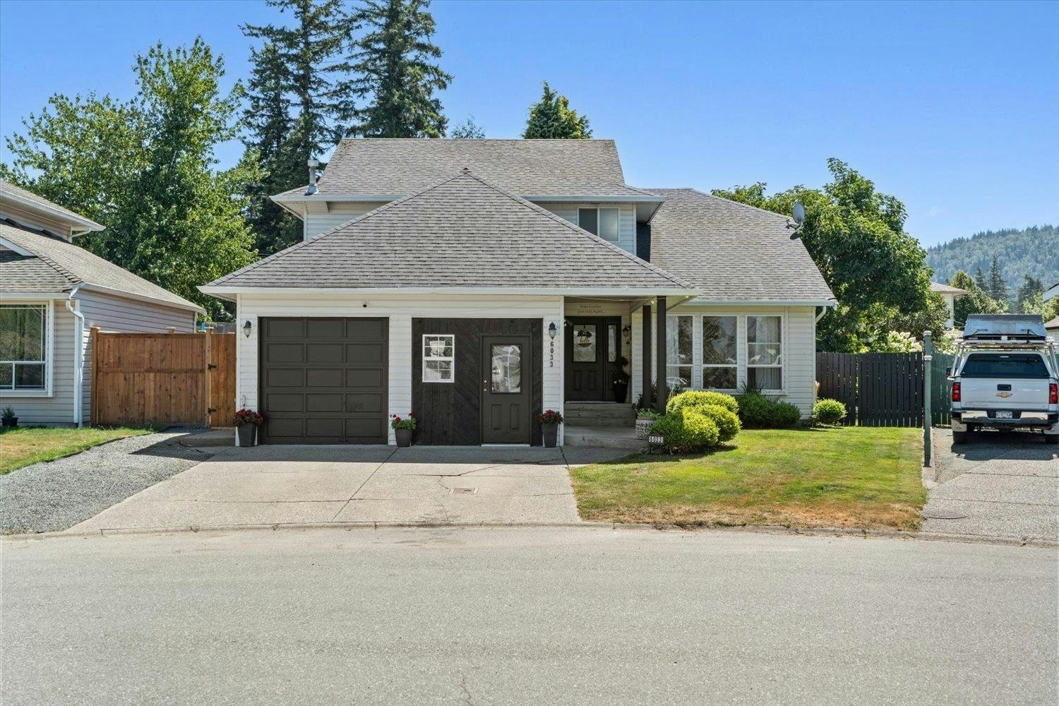 6033 Glenroy Drive, Chilliwack, BC, V2R 2H8