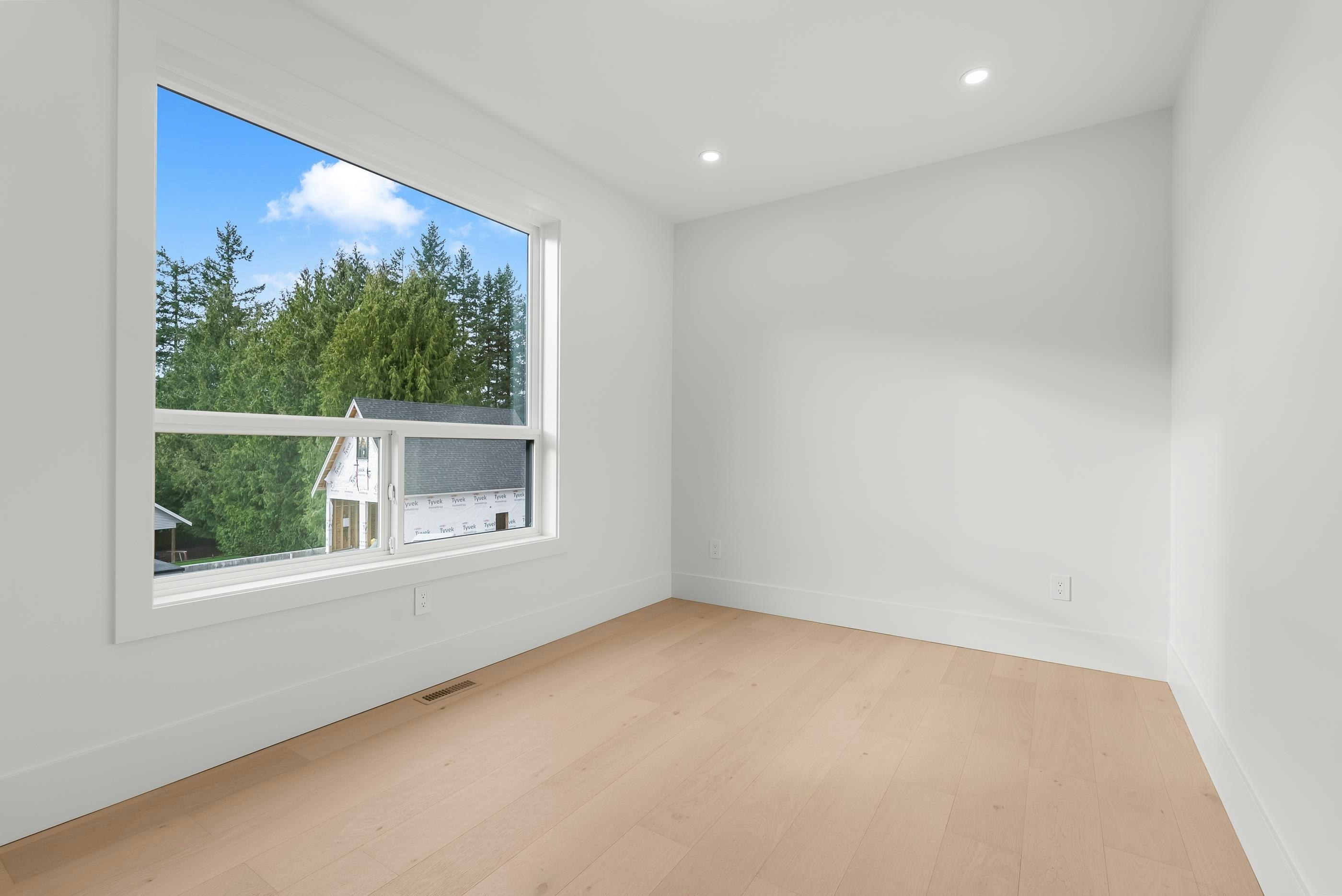 23709 40 Avenue, Langley, BC, V2Z 2J9 - 24