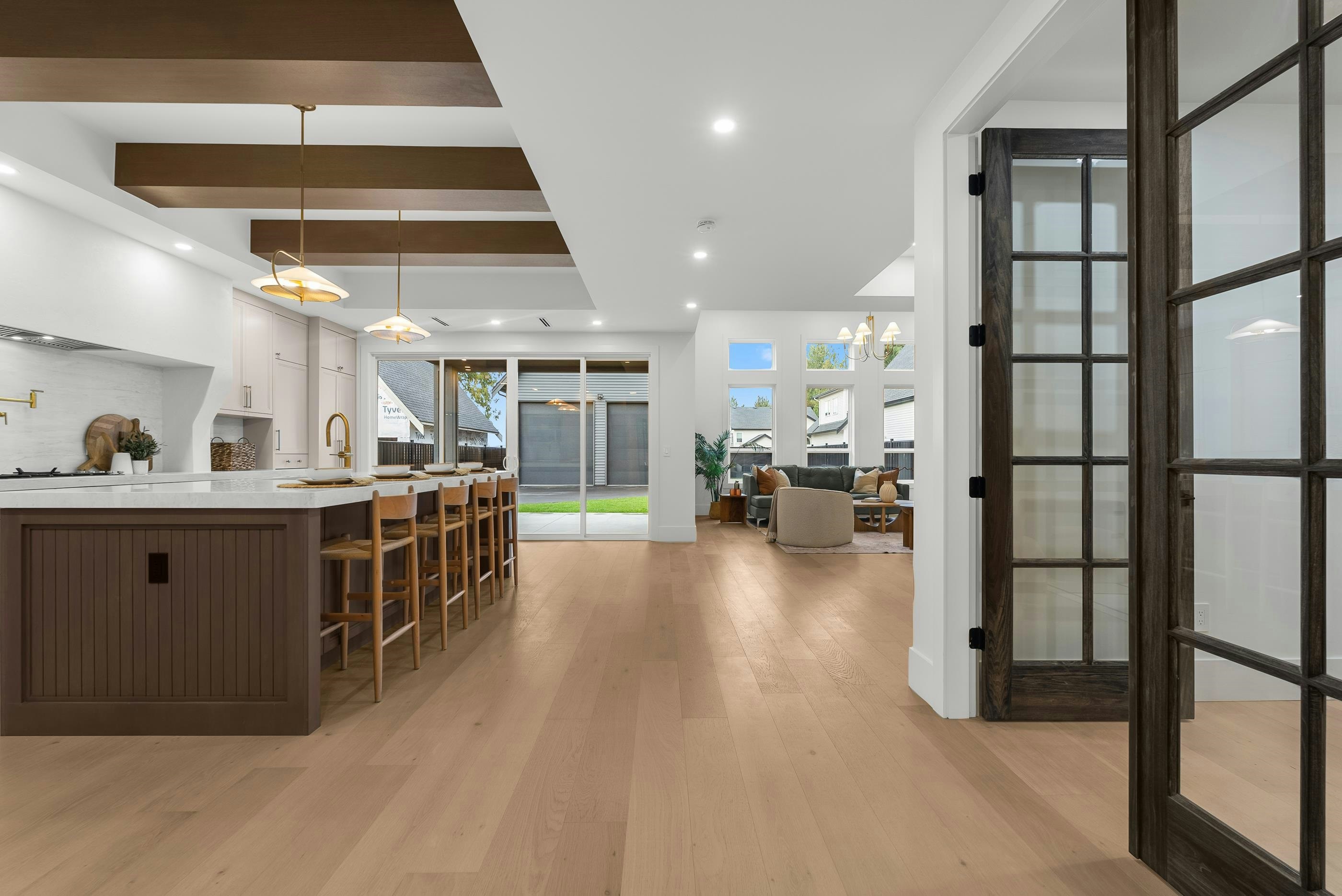 23709 40 Avenue - 3