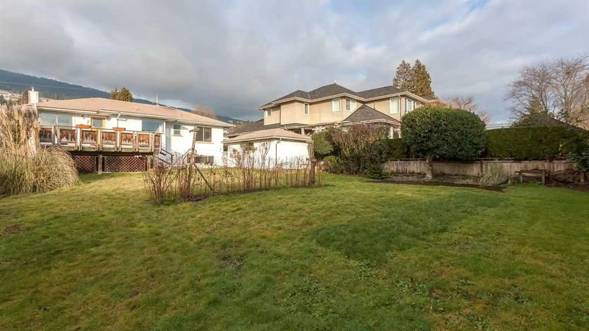 2308 Jefferson Avenue, West Vancouver, BC, V7V 2B2 - 19