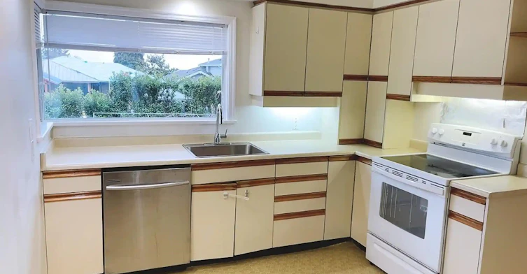 2308 Jefferson Avenue, West Vancouver, BC, V7V 2B2 - 6
