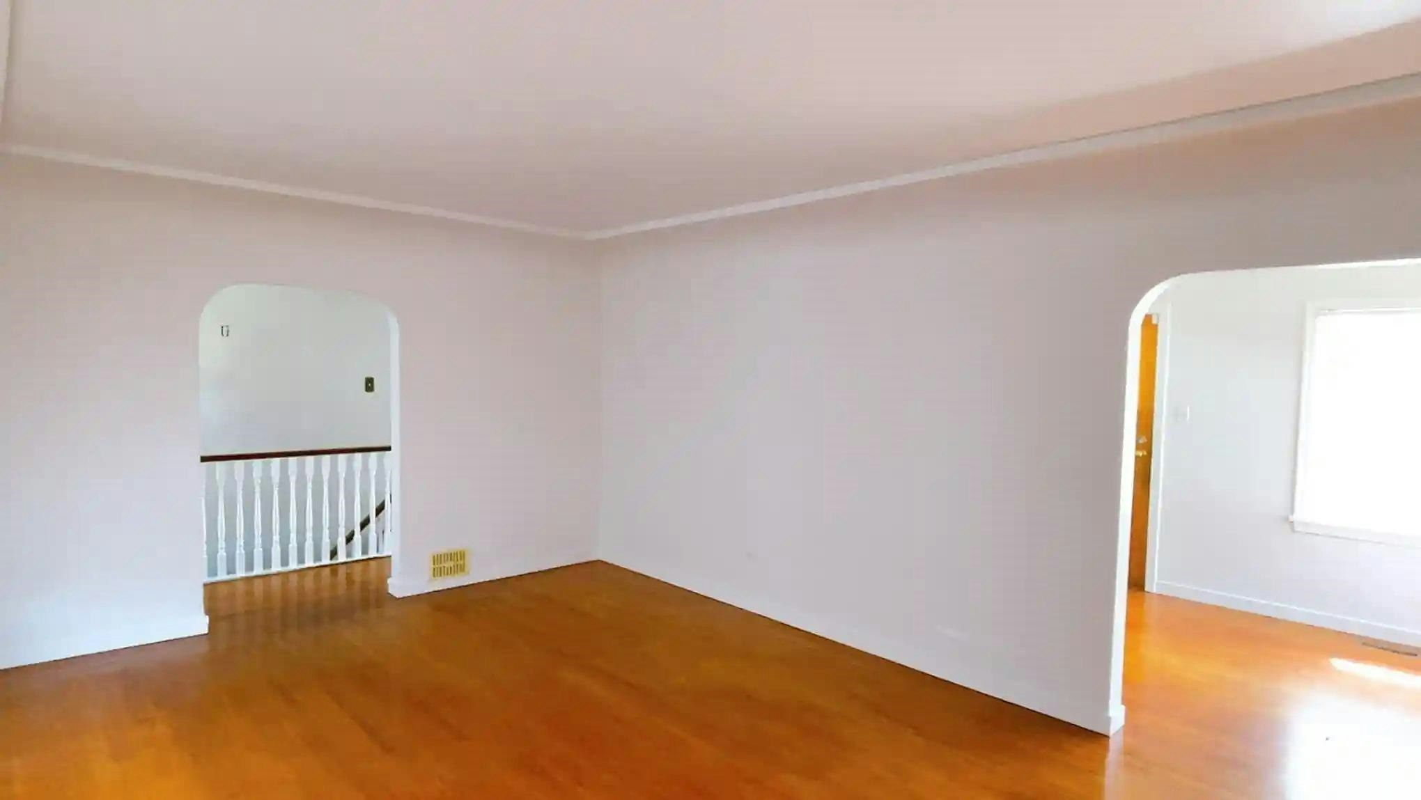 2308 Jefferson Avenue, West Vancouver, BC, V7V 2B2 - 3