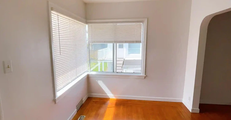 2308 Jefferson Avenue, West Vancouver, BC, V7V 2B2 - 4