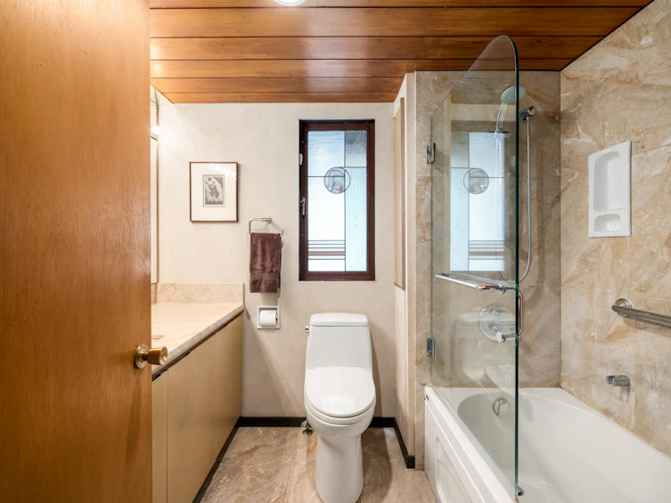 6821 Laurel Street, Vancouver, BC, V6P 3T6 - 33