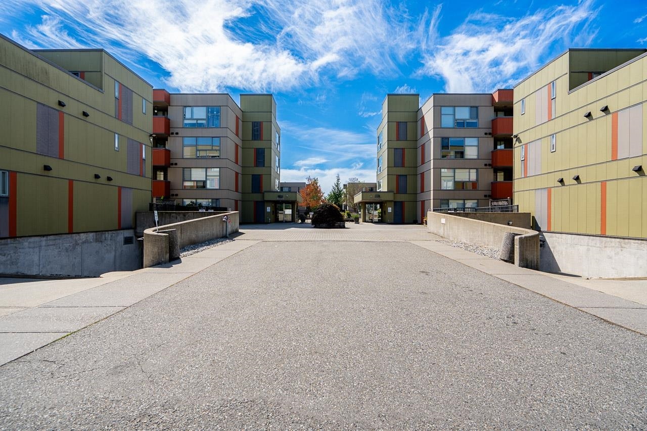 208-12075 228 Street - 2