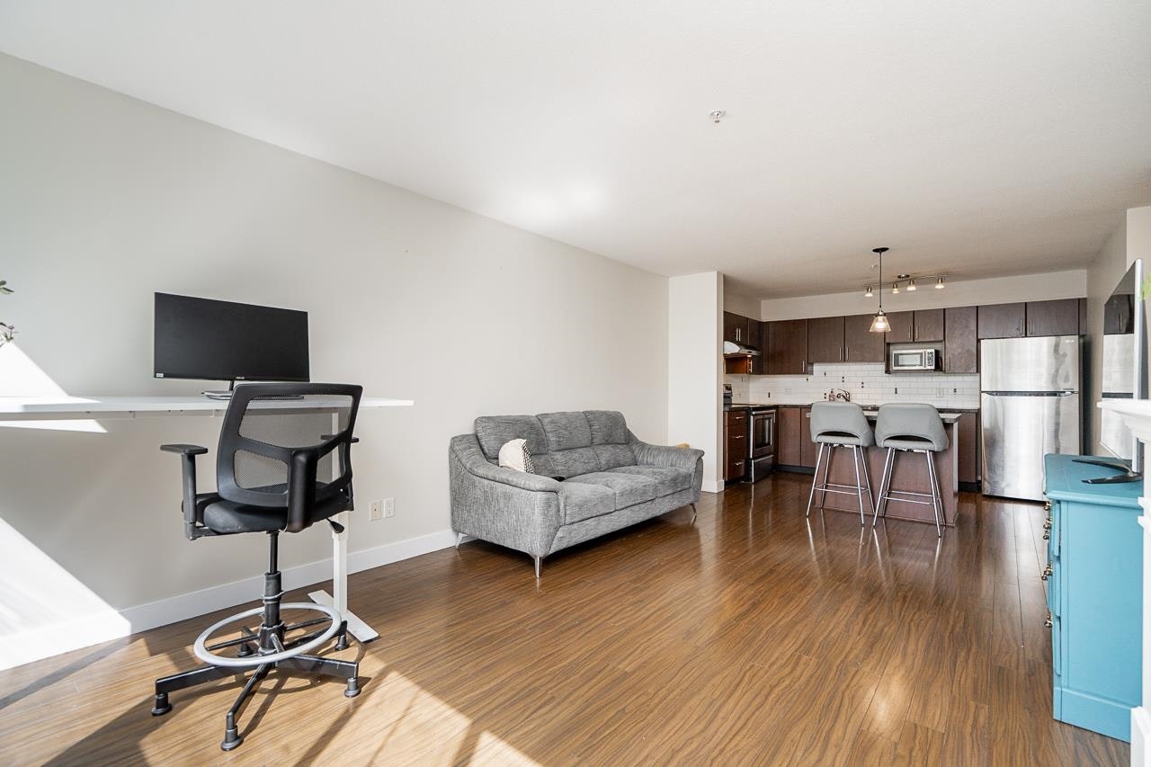 208-12075 228 Street, Maple Ridge, BC, V2X 6M2 - 9