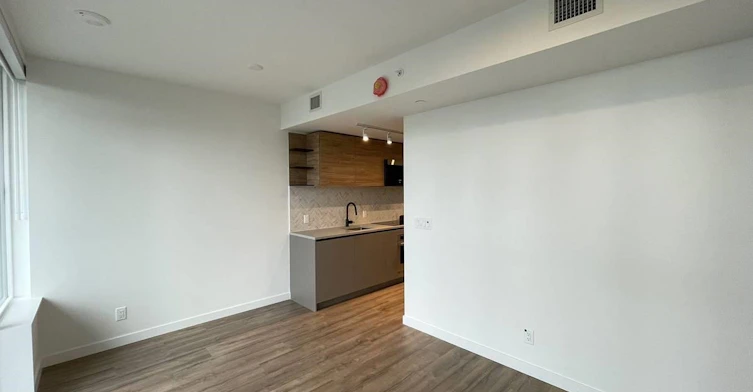 16XX-13428 105 Ave, Surrey, BC, V3T 4B2 - 3