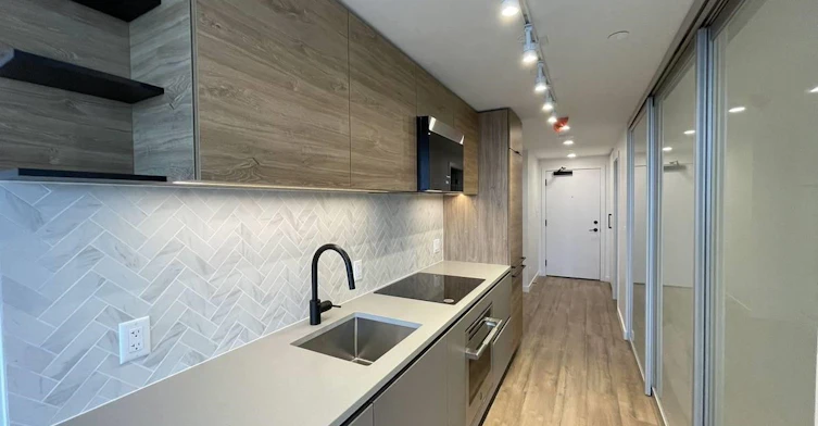16XX-13428 105 Ave, Surrey, BC, V3T 4B2 - 12