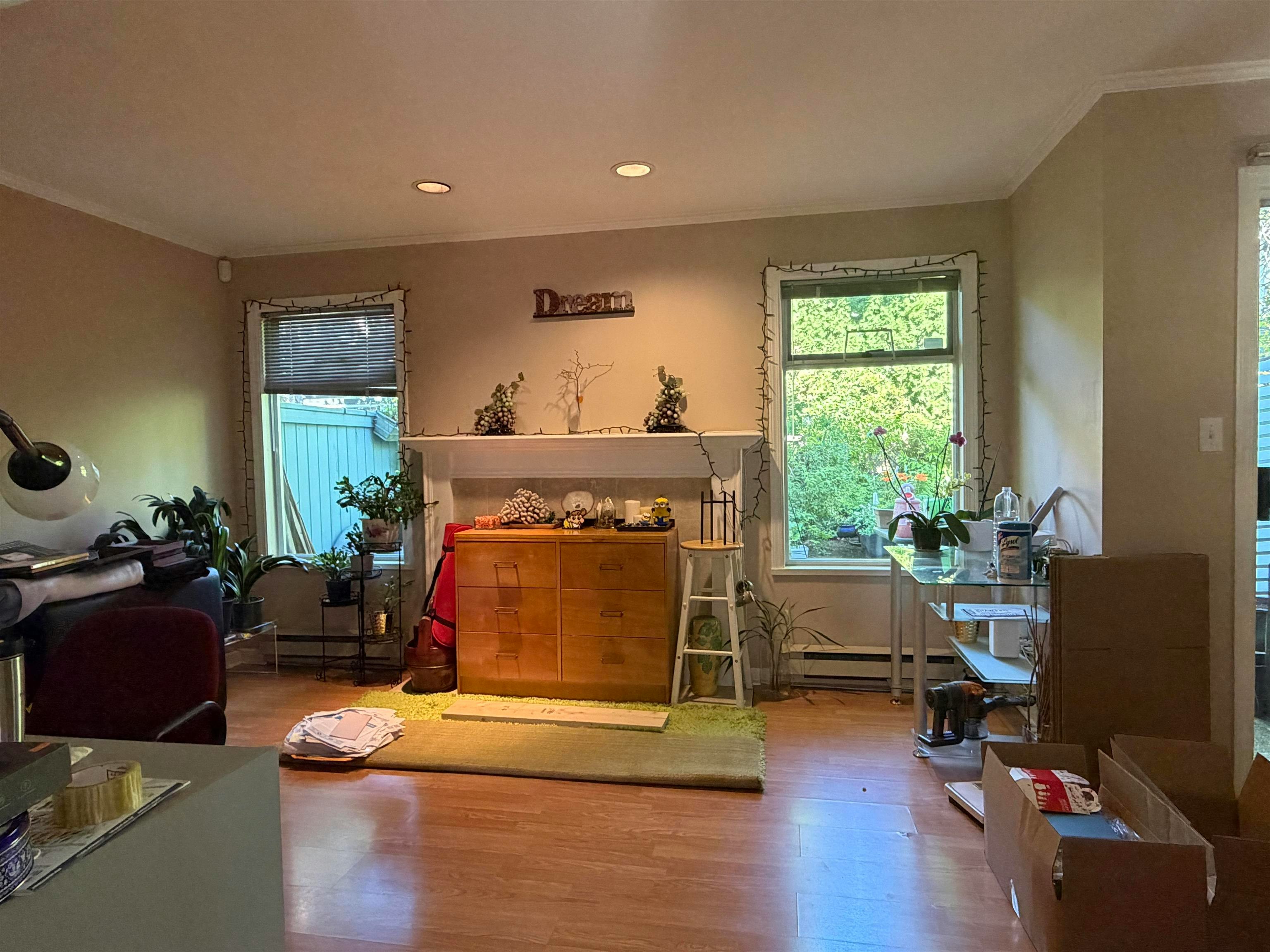 5-7130 Barnet Road, Burnaby, BC, V5A 4S4