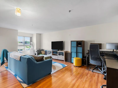 302-19721 64 Avenue - 2