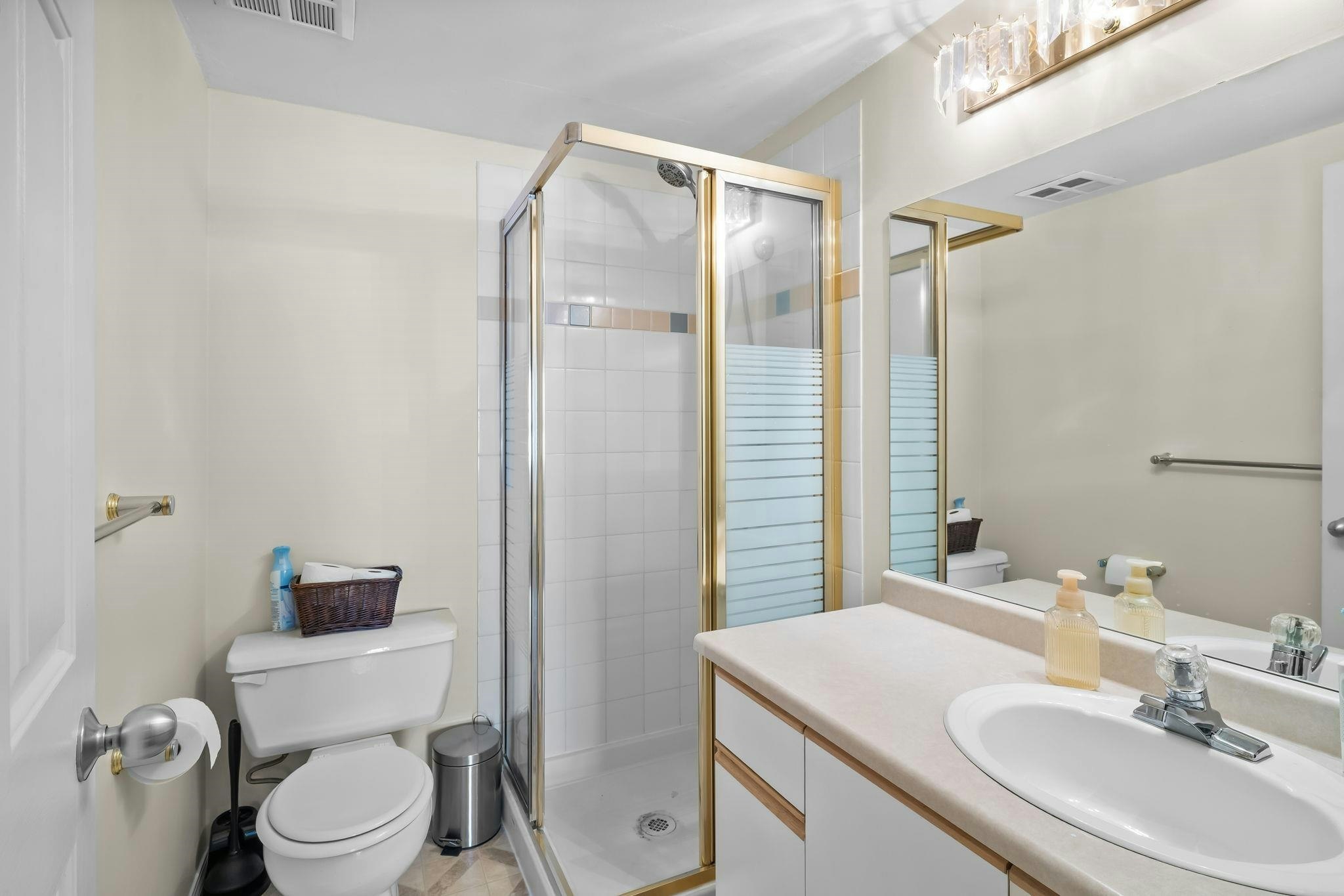 302-19721 64 Avenue, Langley, BC, V2Y 1L1 - 21