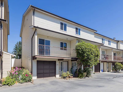 50-27272 32 Avenue - 3