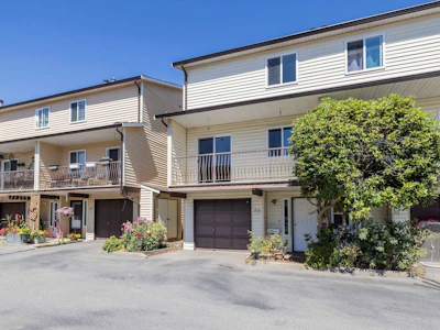 50-27272 32 Avenue - 2