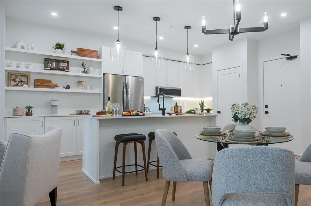 311-46187 Thomas Road - 2