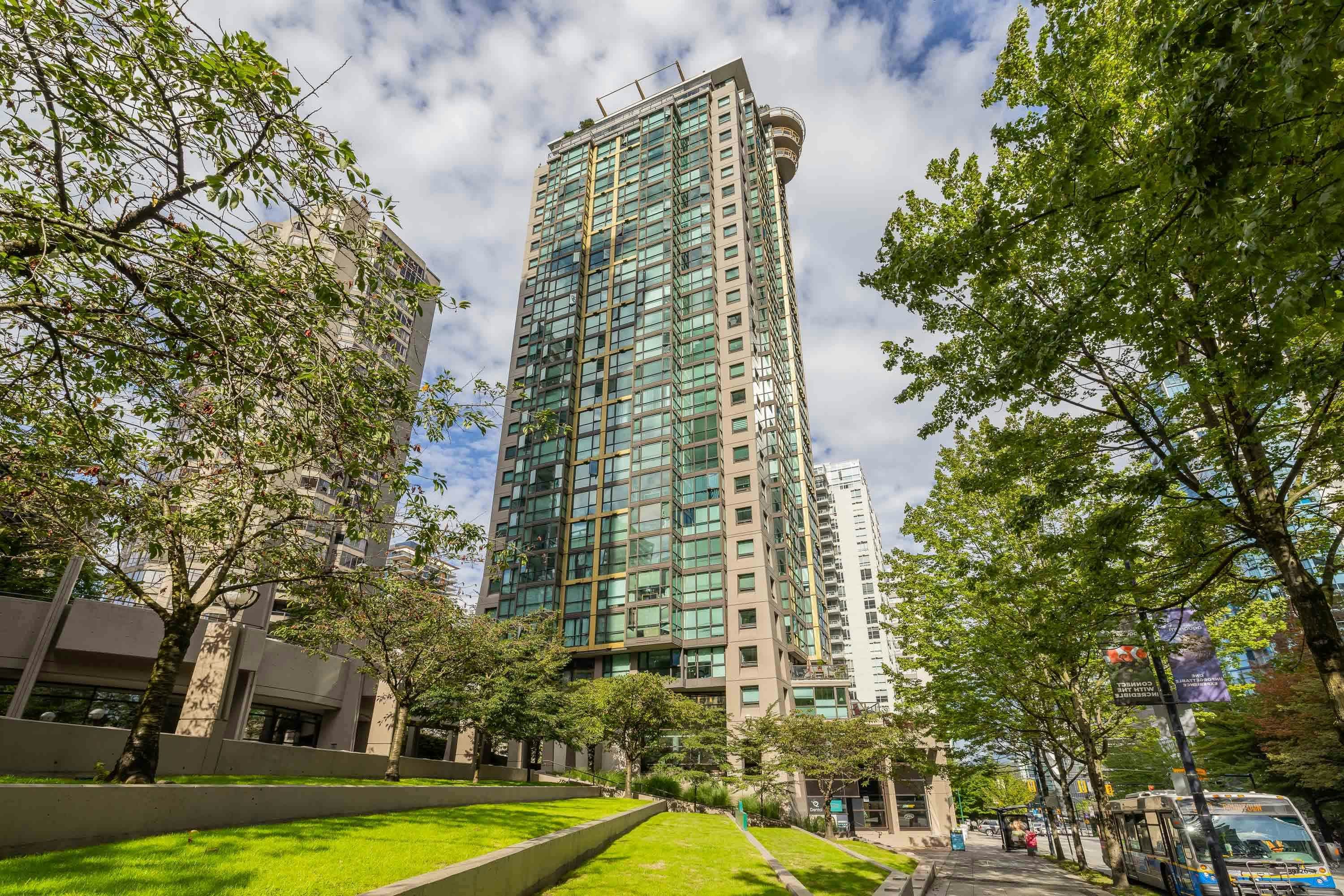 411-1367 Alberni Street - 2