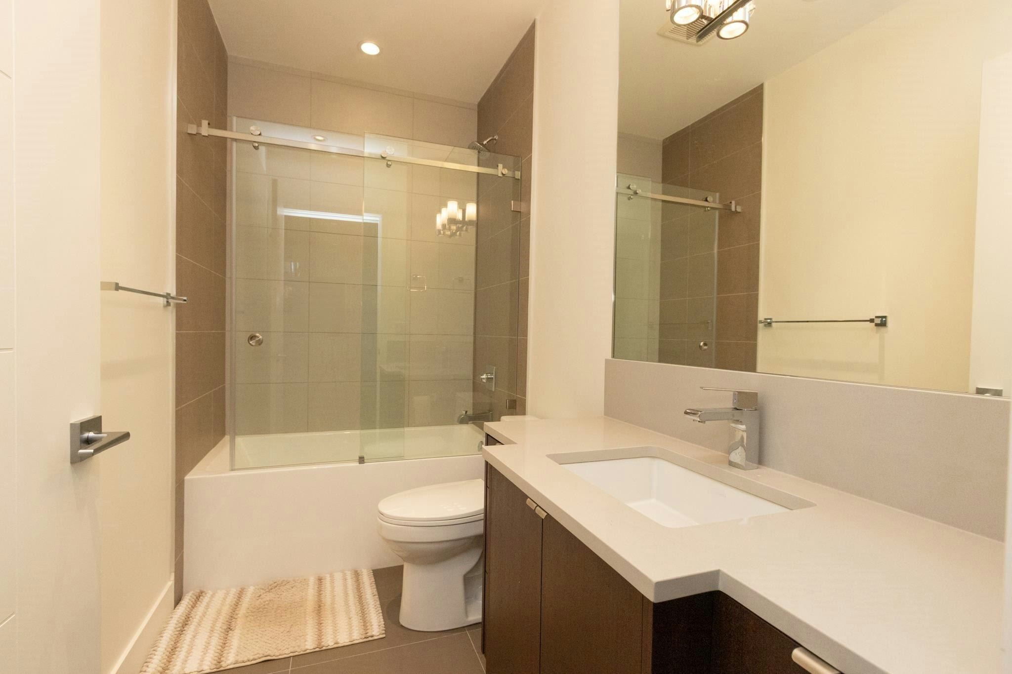 Suite-7230 Kitchener Street, Burnaby, BC, V5A 1L6 - 8
