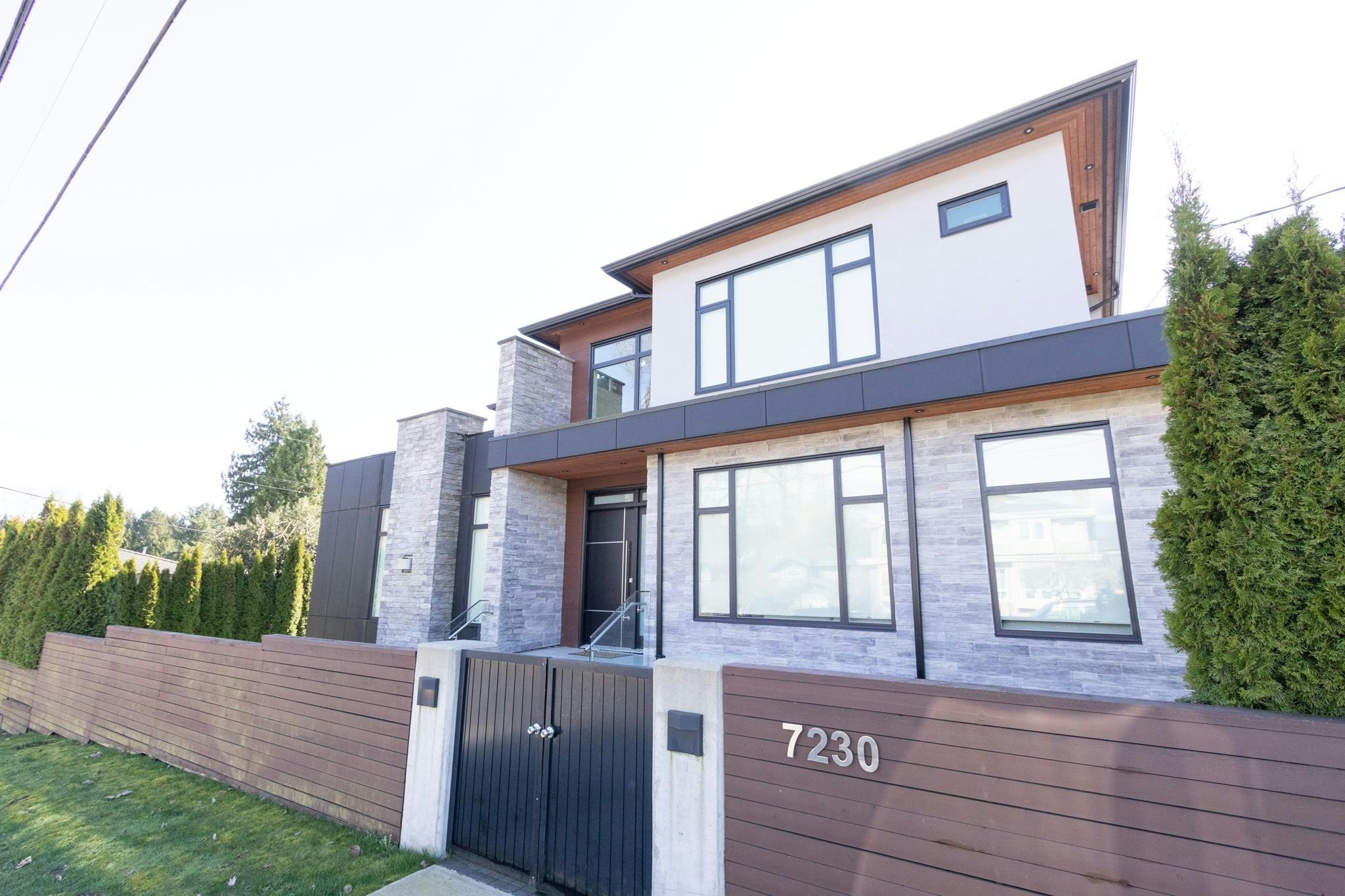 Suite-7230 Kitchener Street, Burnaby, BC, V5A 1L6