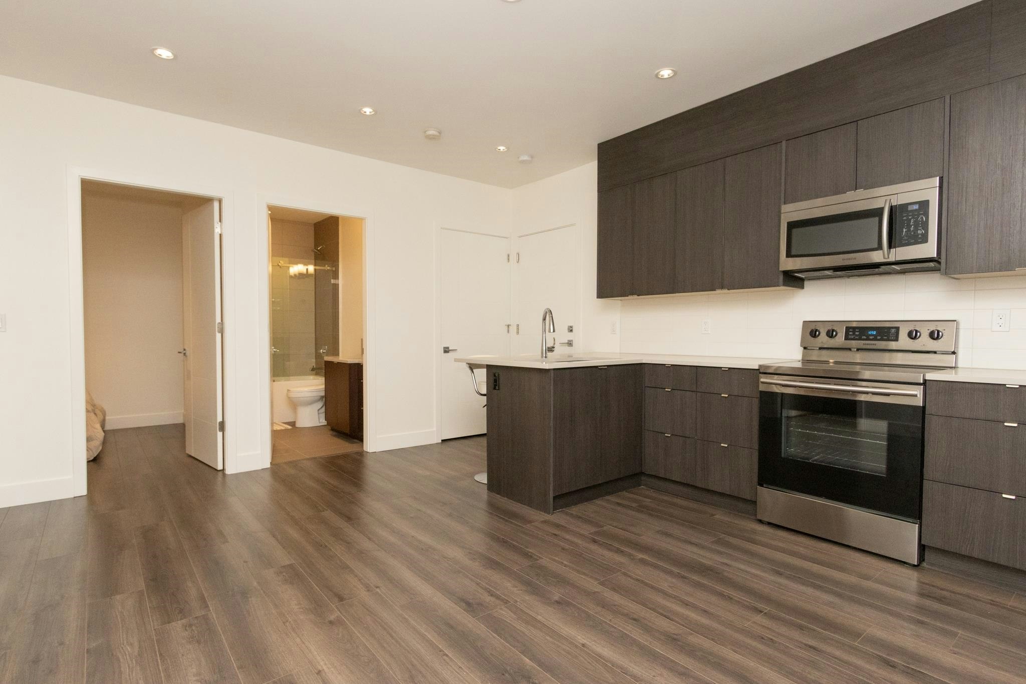 Suite-7230 Kitchener Street, Burnaby, BC, V5A 1L6 - 11