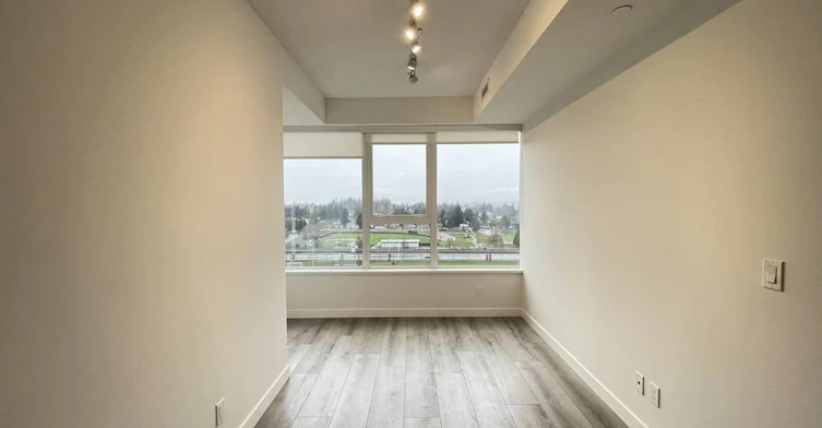 11XX-10626 City Parkway, Surrey, BC, V3T 0S3 - 9