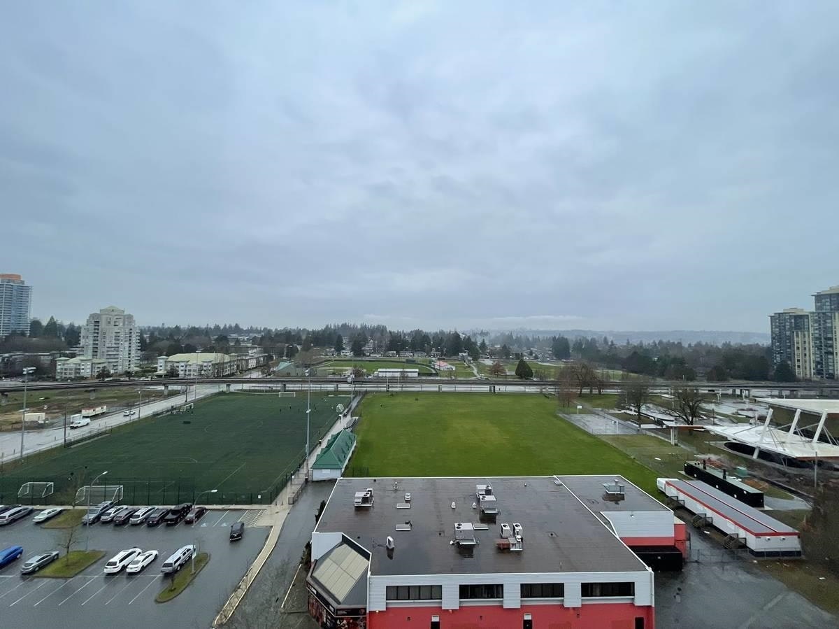 11XX-10626 City Parkway, Surrey, BC, V3T 0S3 - 11