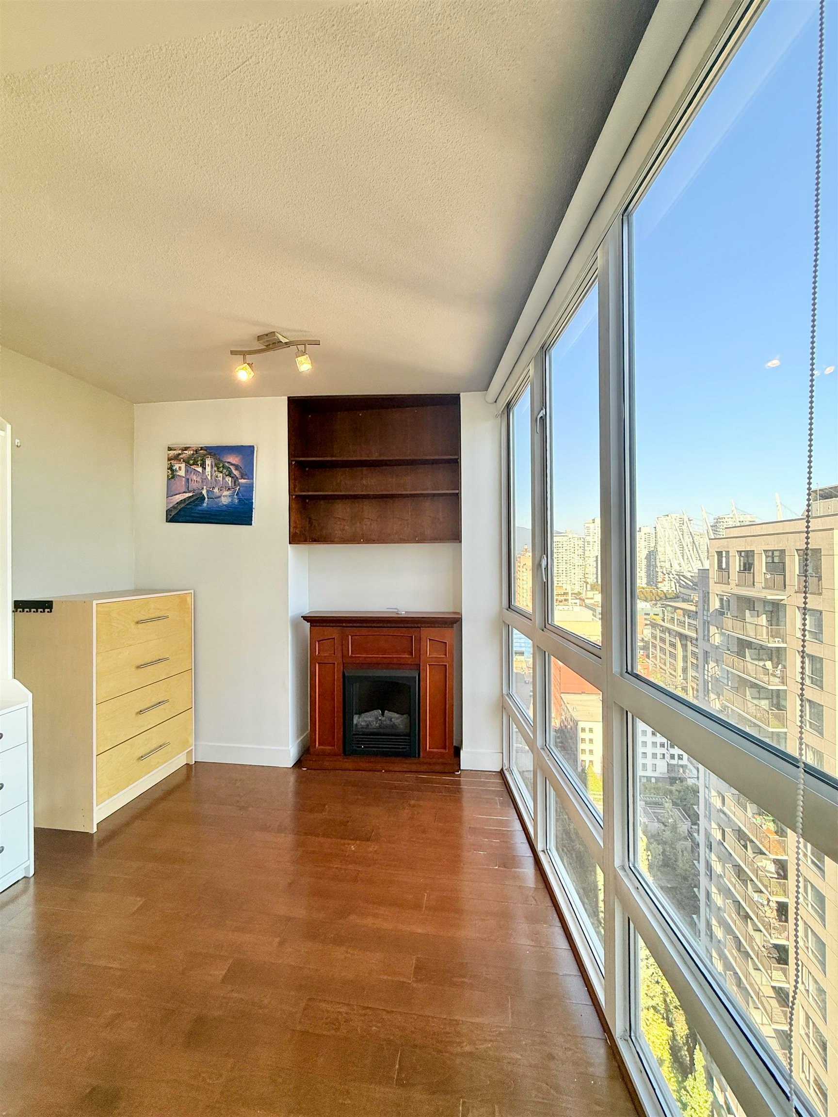 2001-950 Cambie Street, Vancouver, BC, V6B 5X5 - 7