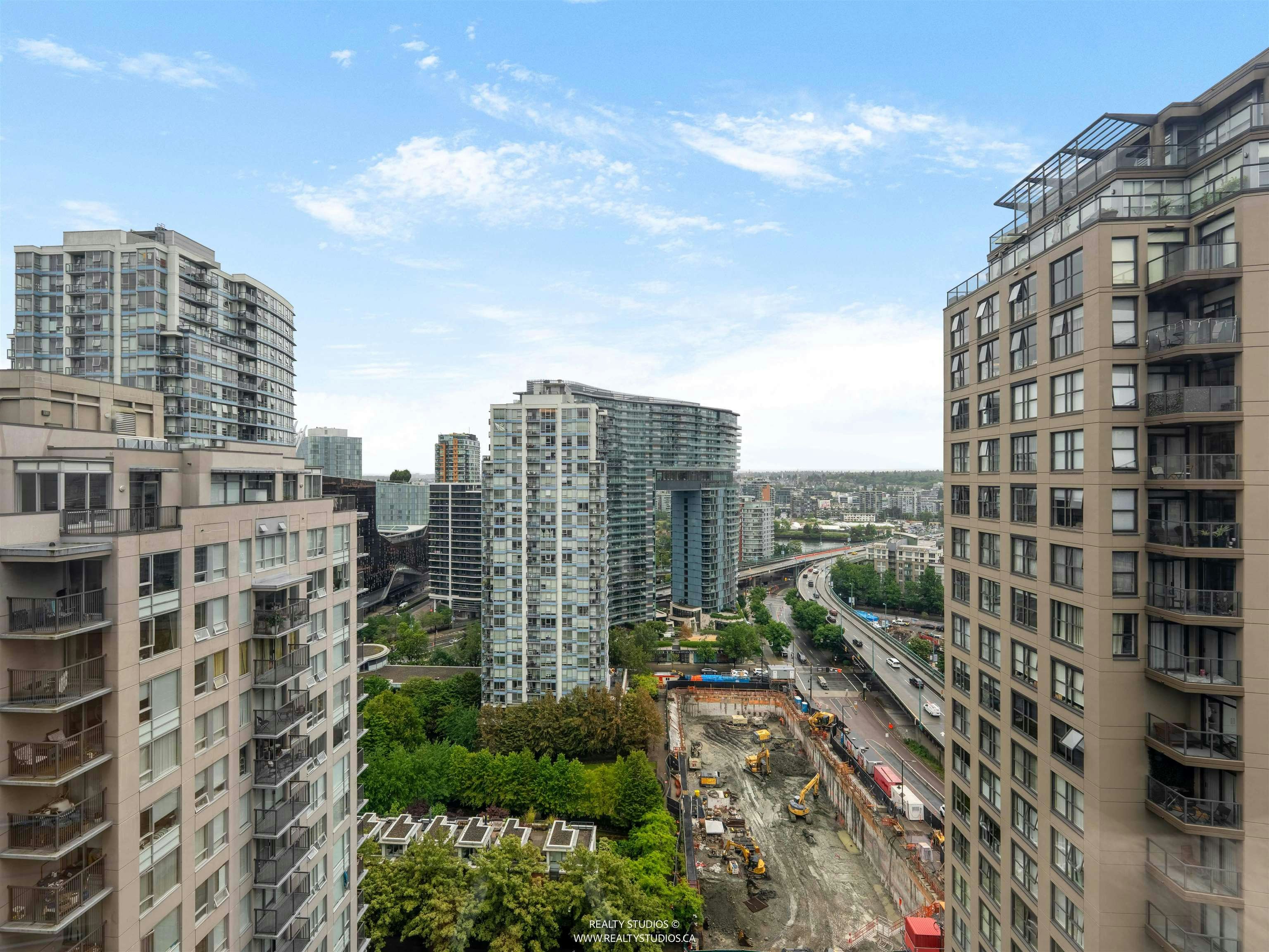 2001-950 Cambie Street, Vancouver, BC, V6B 5X5 - 2