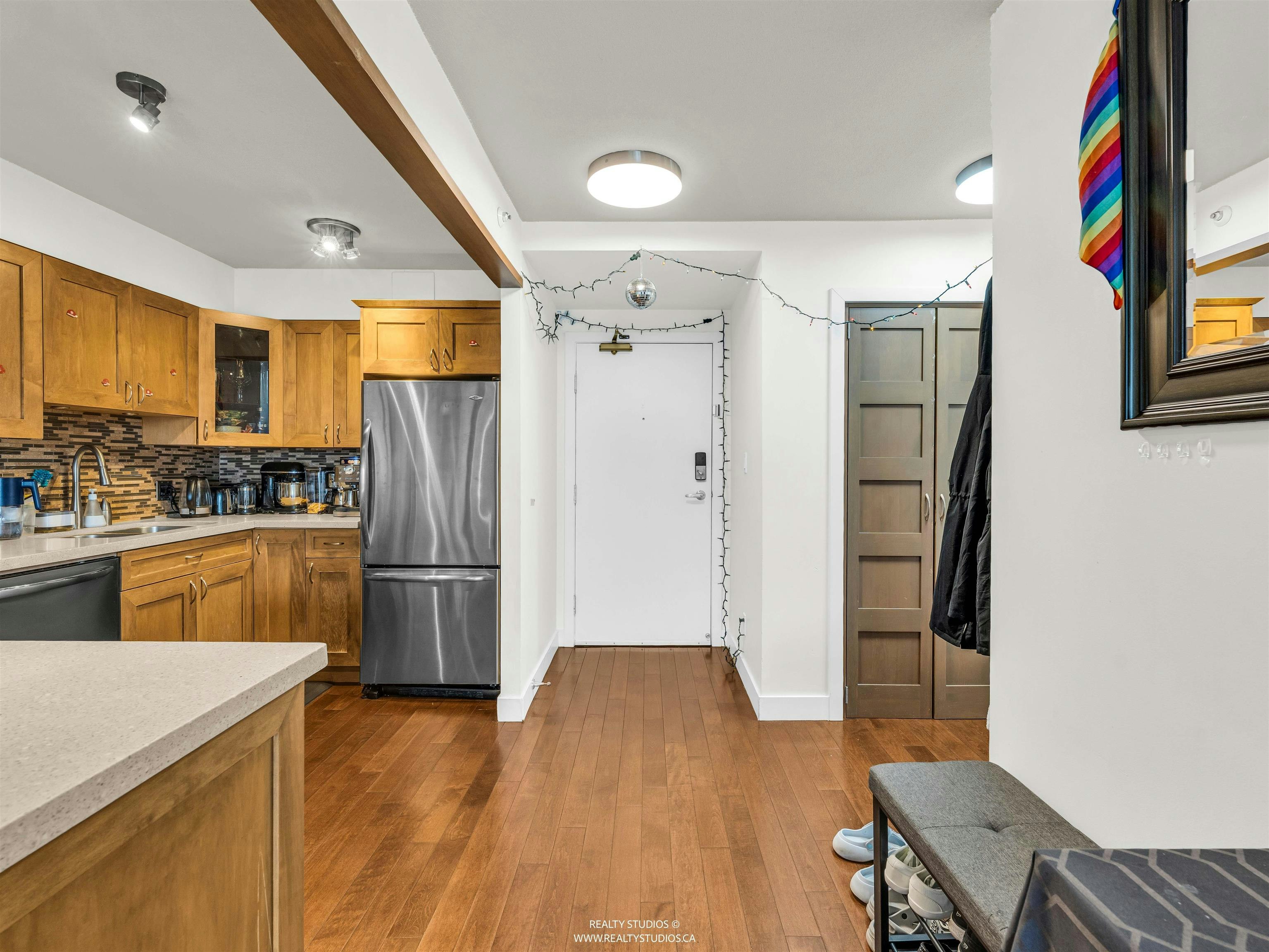 2001-950 Cambie Street, Vancouver, BC, V6B 5X5 - 4