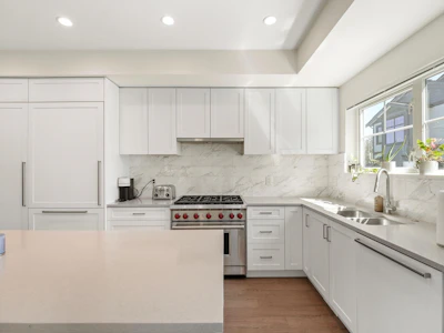 144-19451 Sutton Avenue - 4