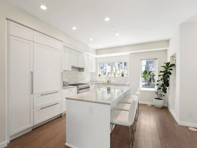 144-19451 Sutton Avenue - 2